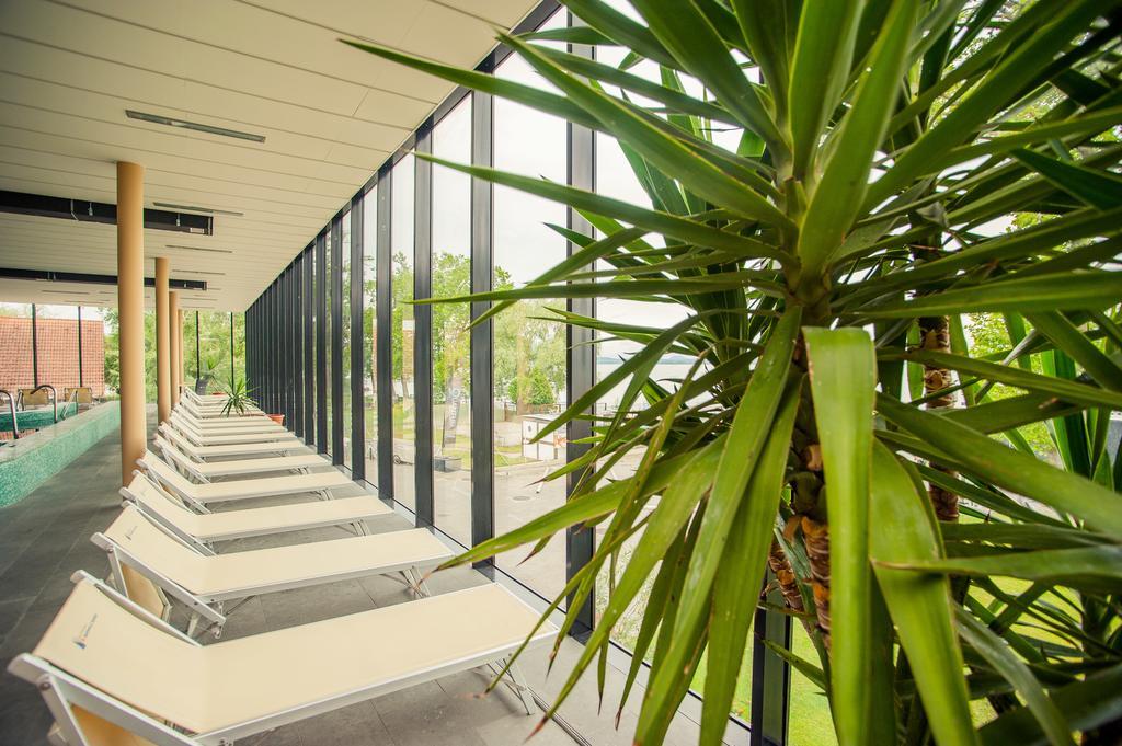 Bl Bavaria Yachtclub & Apartments 발라톤엘 외부 사진