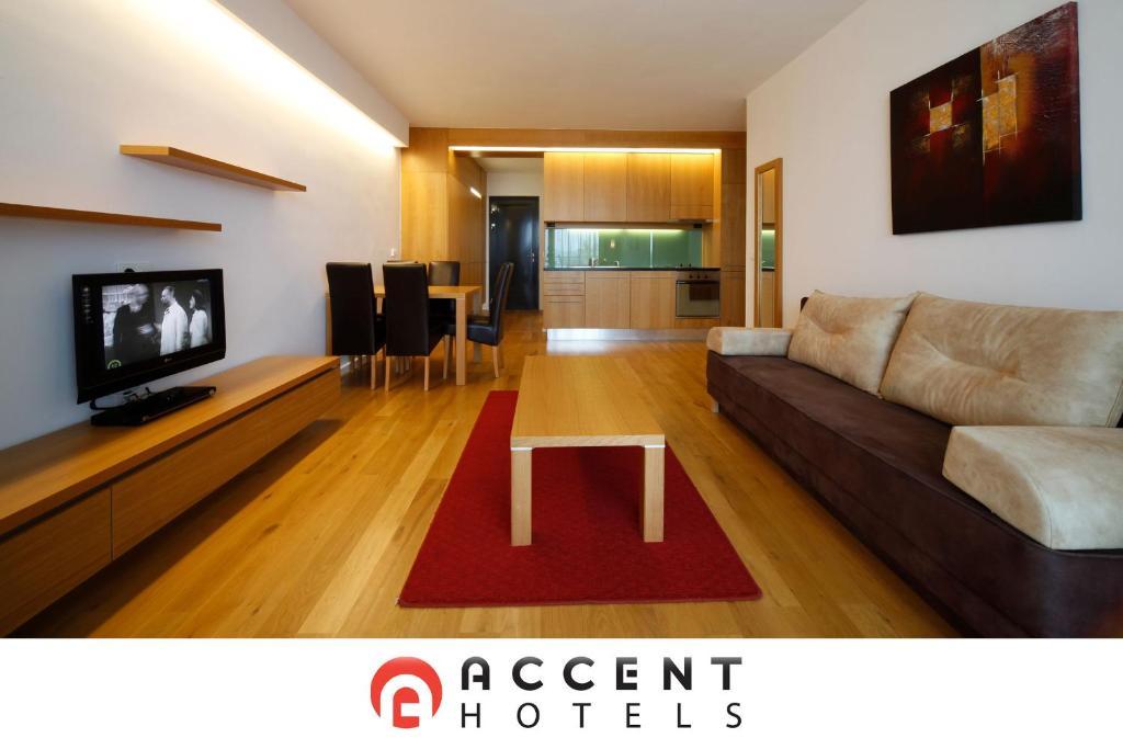 Bl Bavaria Yachtclub & Apartments 발라톤엘 외부 사진