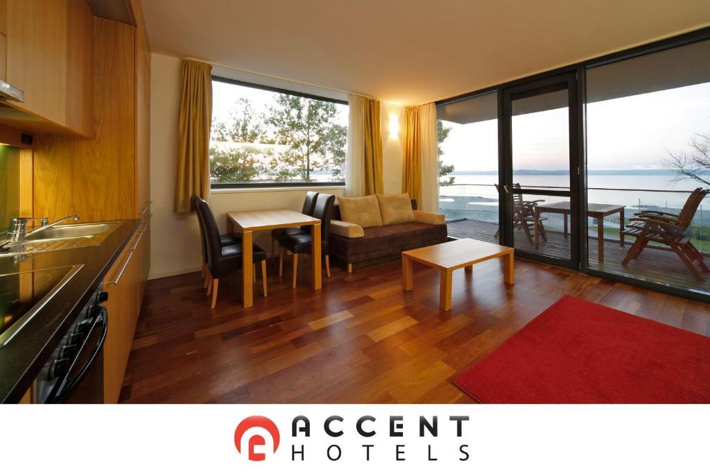 Bl Bavaria Yachtclub & Apartments 발라톤엘 객실 사진