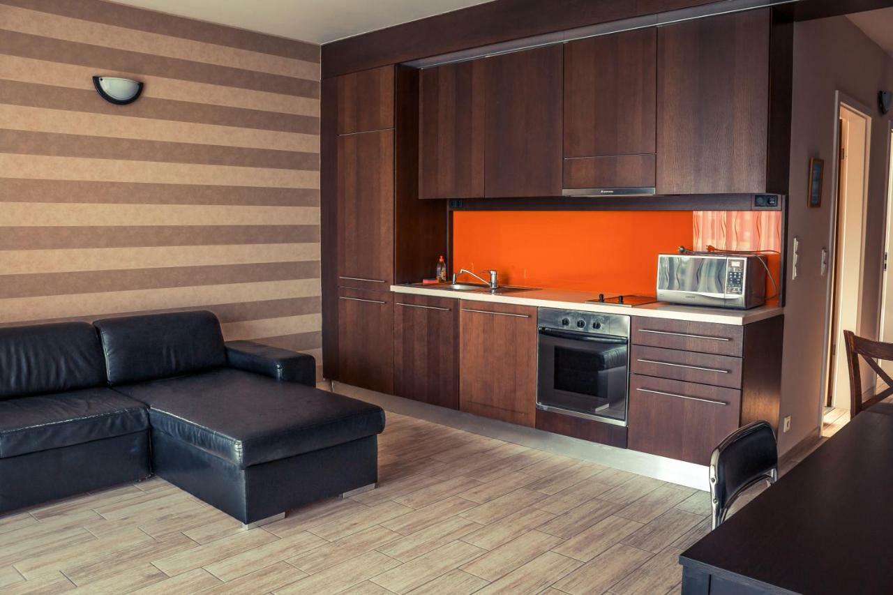 Bl Bavaria Yachtclub & Apartments 발라톤엘 외부 사진